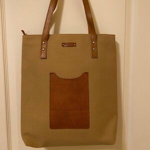 MOST WANTED USA Brand  15 1/2”H X 14” Large Multi Pocket Tote Leather/Canvas Tan